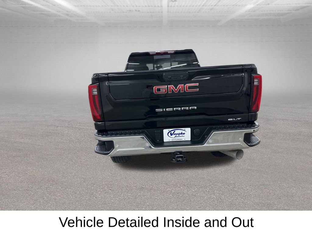 Used 2025 GMC Sierra 2500 SLT w/ SLT Premium Package image 11