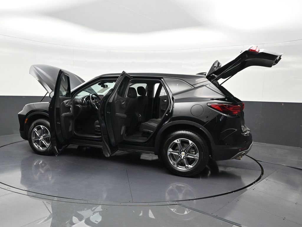 Used 2023 Chevrolet Blazer LT image 39