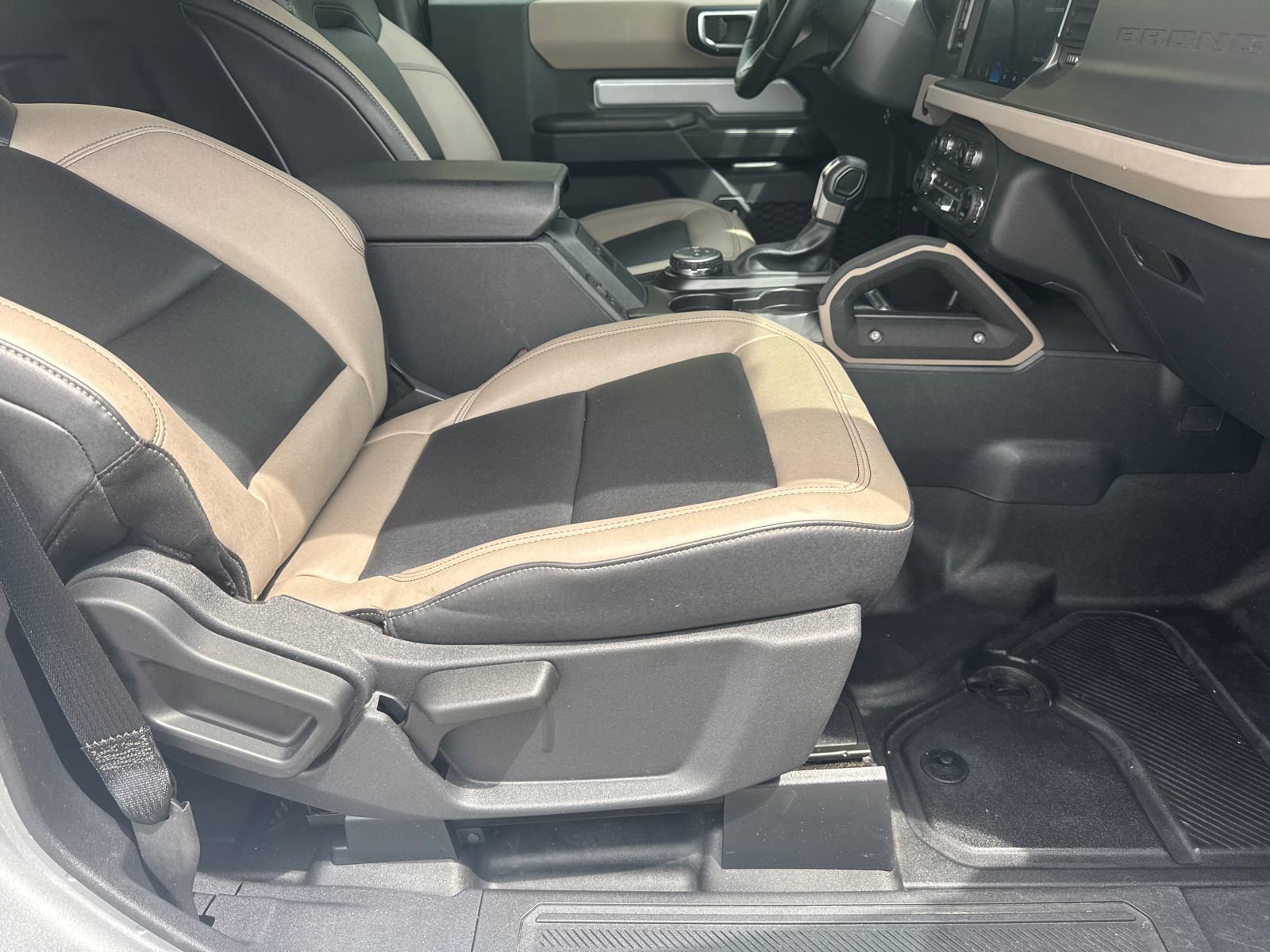 Used 2024 Ford Bronco Big Bend AWD/4WD image 13