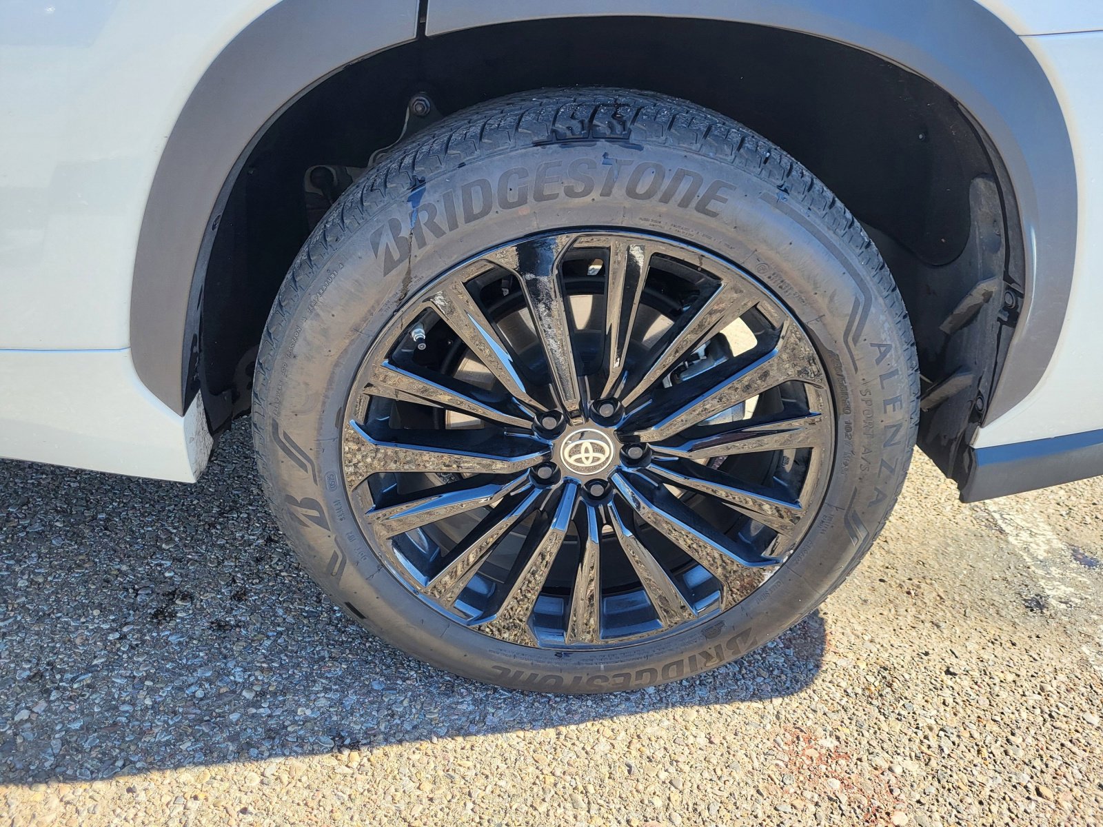 Certified 2025 Toyota Highlander XSE image 26