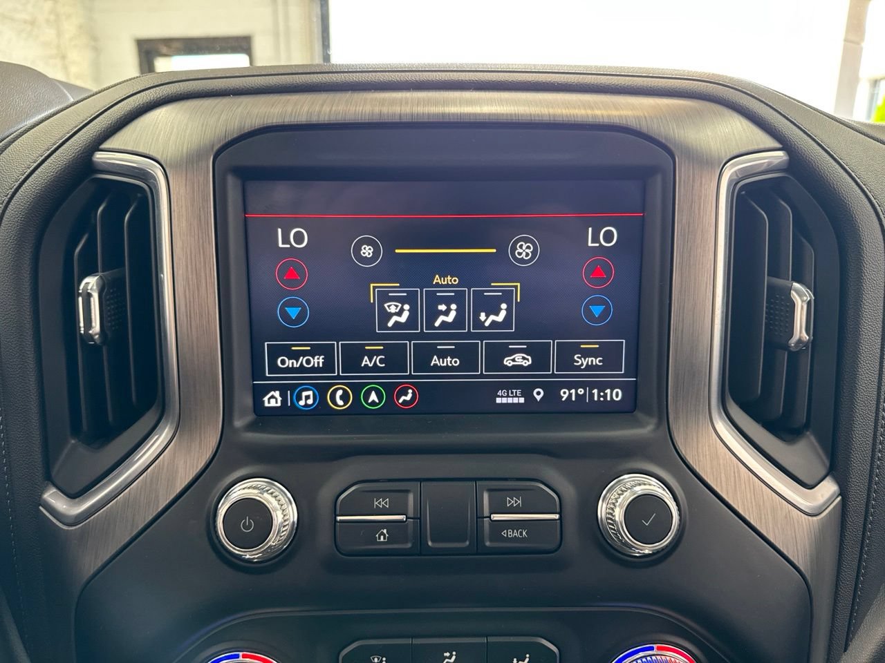 Used 2019 GMC Sierra 1500 Denali w/ Denali Ultimate Package AWD/4WD image 27