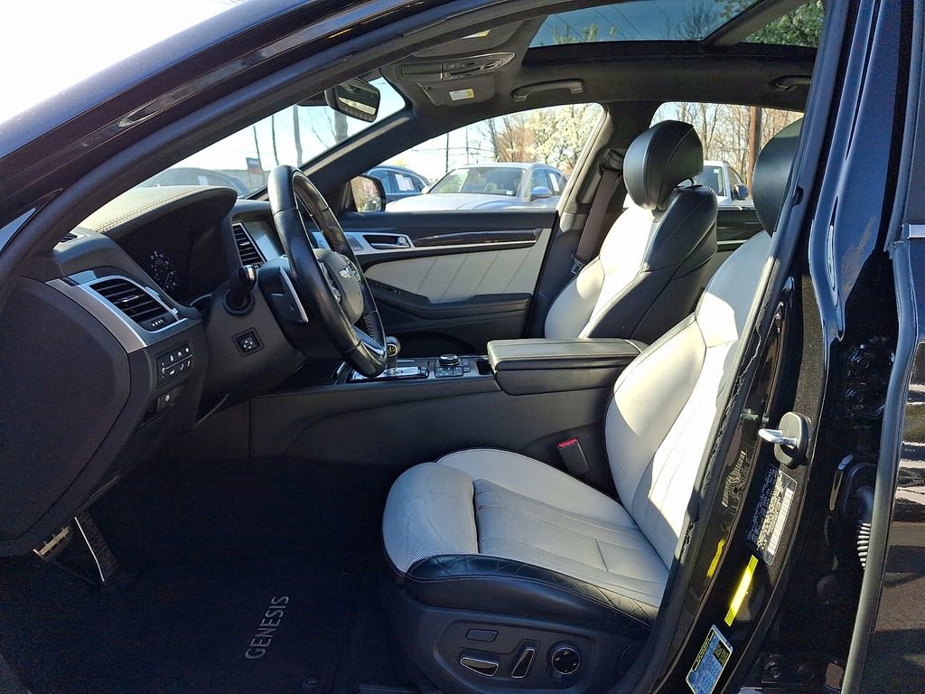 Used 2018 Genesis G80 3.3T Sport AWD/4WD image 19