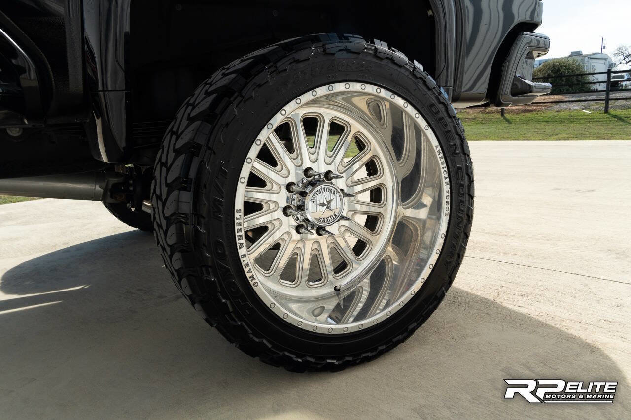 Used 2025 GMC Sierra 2500 Denali Ultimate image 31