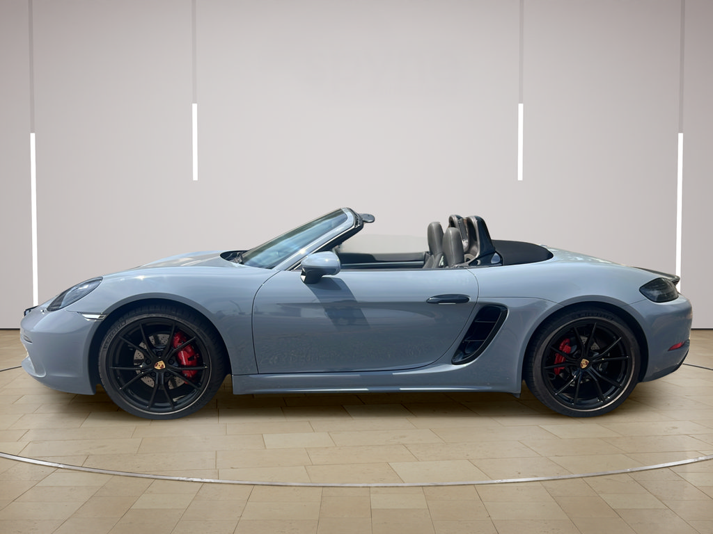 Certified 2024 Porsche 718 Boxster S RWD image 2