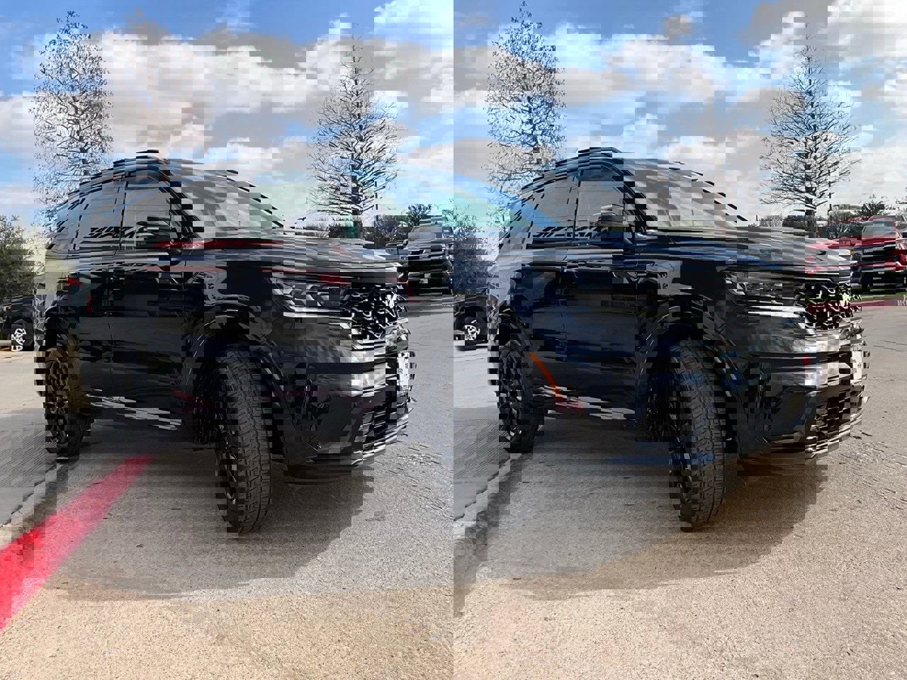 Used 2023 Kia Sorento SX image 5