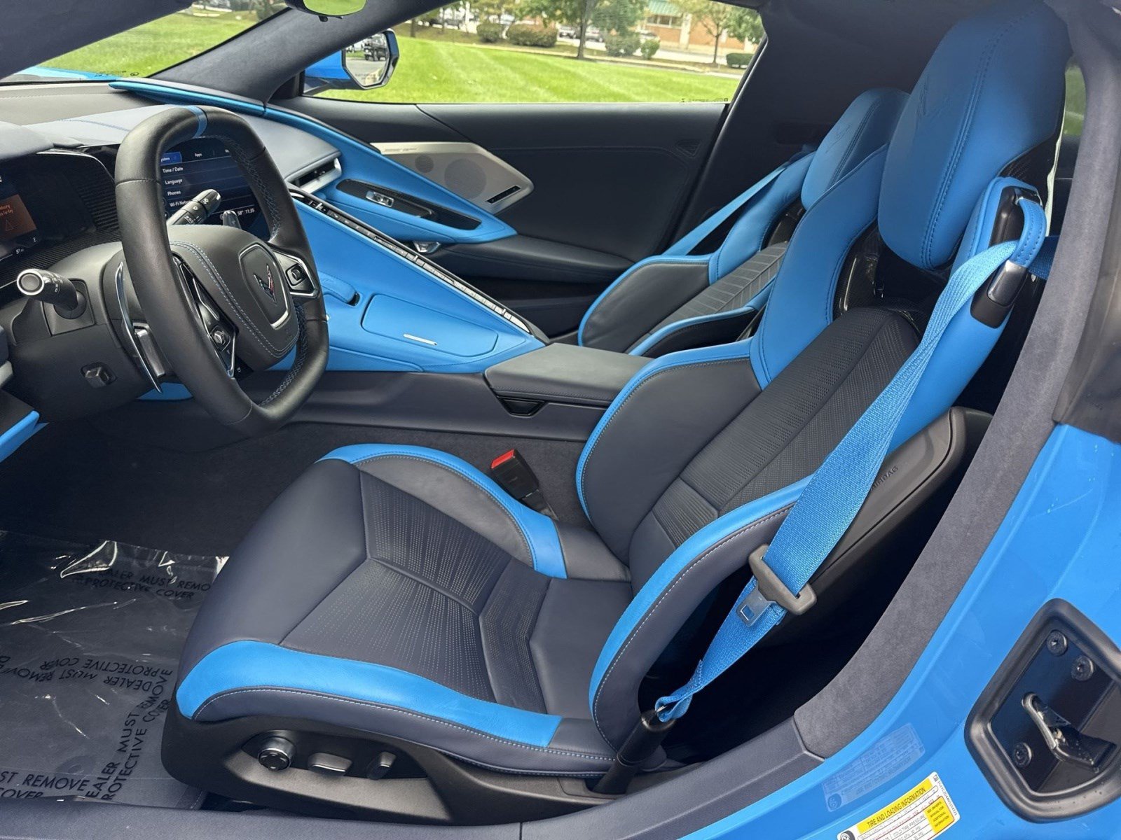Used 2022 Chevrolet Corvette Stingray Premium Cpe w/ Z51 Performance Package RWD image 13