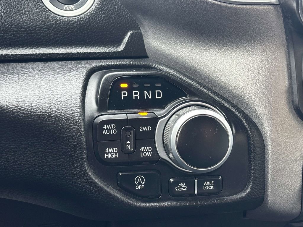 Used 2023 RAM 1500 Big Horn AWD/4WD image 24