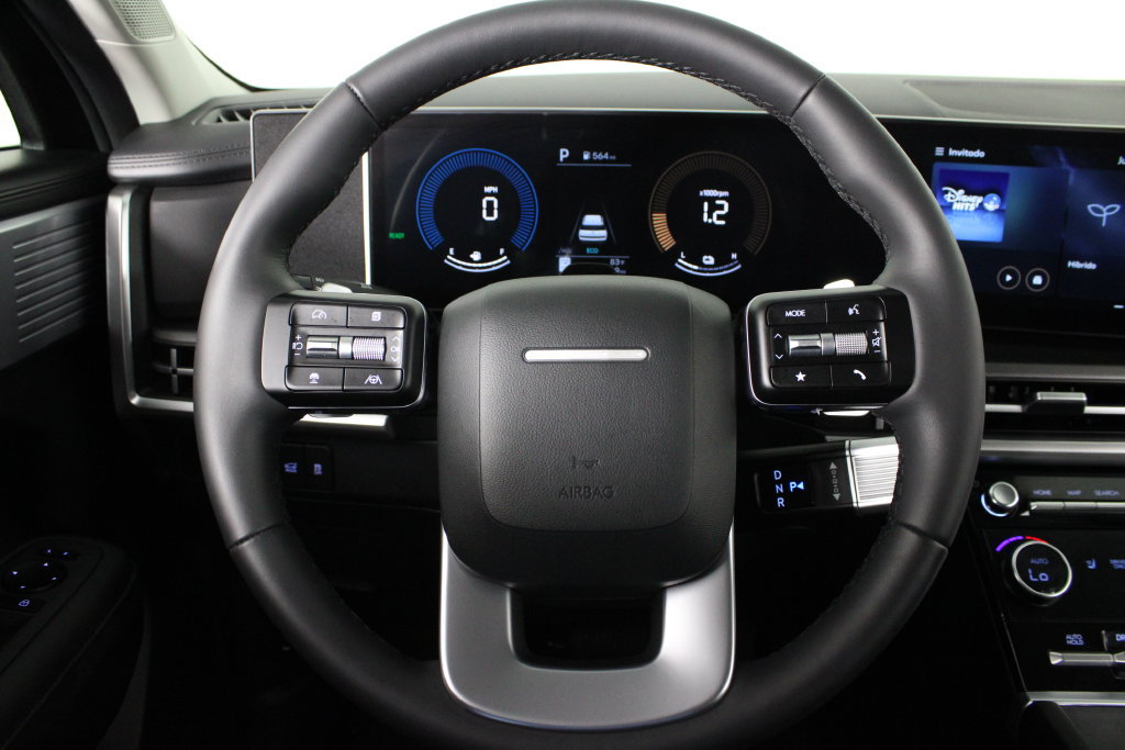 Used 2026 Hyundai Santa Fe SEL FWD image 27