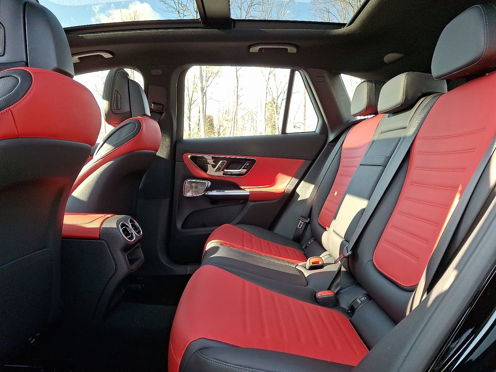 New 2026 Mercedes-Benz GLC 43 AMG GLC 43 AMG image 6