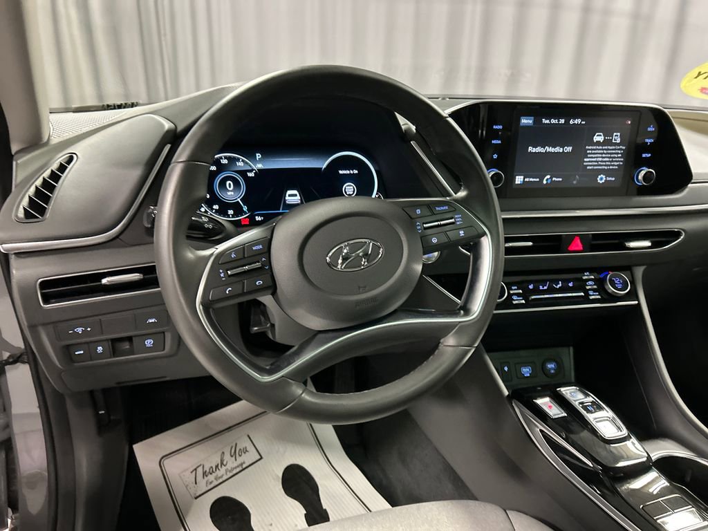 Used 2021 Hyundai Sonata SEL w/ Convenience Package image 13