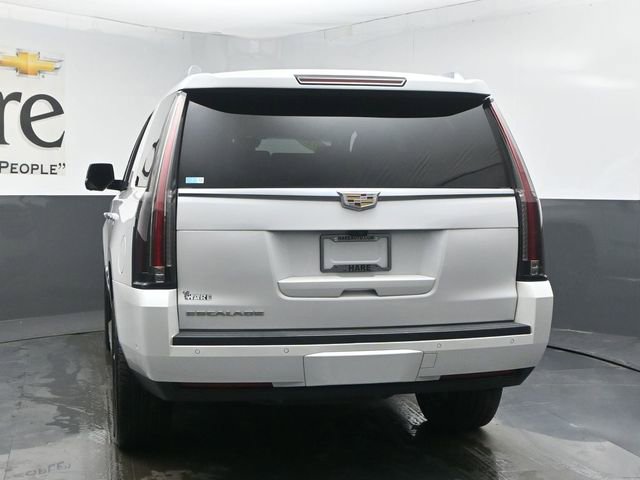 Used 2019 Cadillac Escalade Luxury image 37