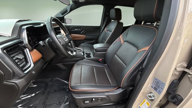 Used 2023 GMC Canyon AT4 w/ AT4 Premium Package AWD/4WD image 18