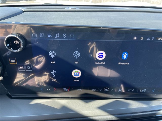 New 2026 Chevrolet Traverse LT w/ Driver Confidence Package image 16