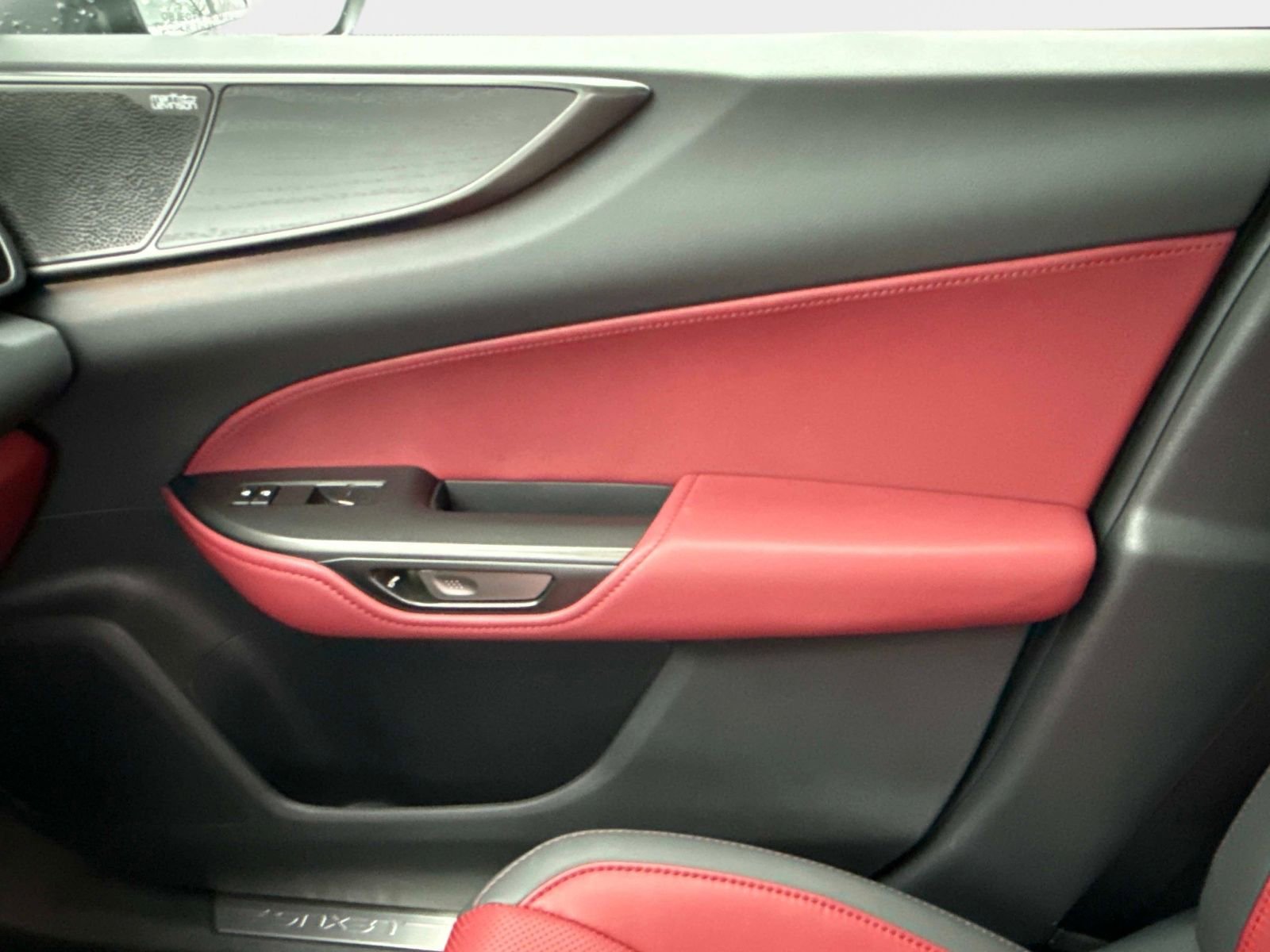 Used 2025 Lexus NX 300h AWD w/ Luxury Package image 21