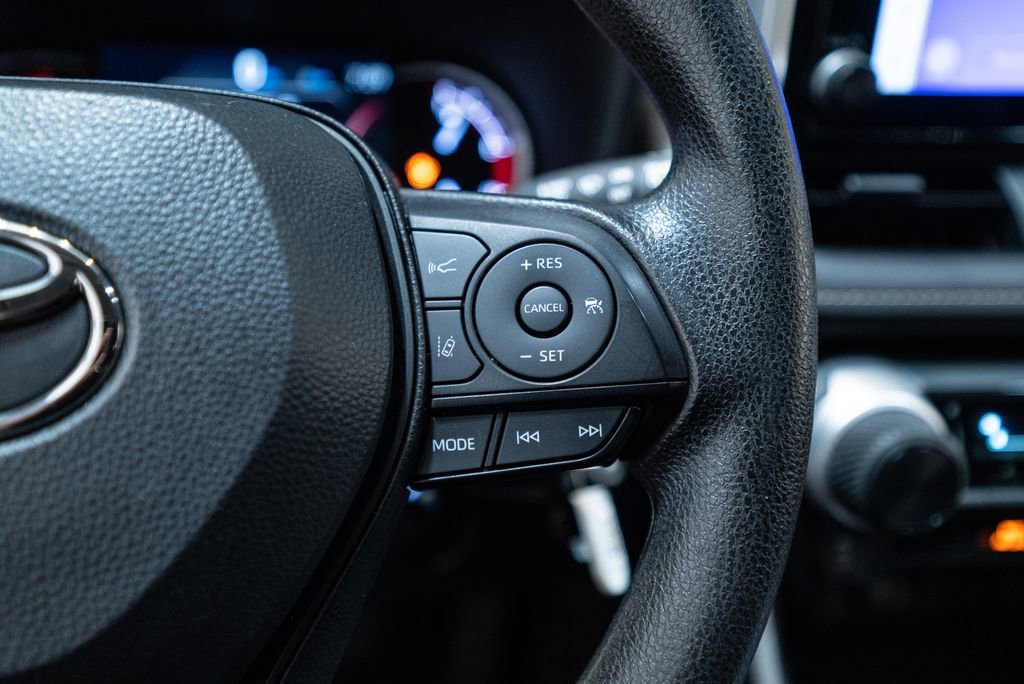 Used 2024 Toyota RAV4 LE image 19