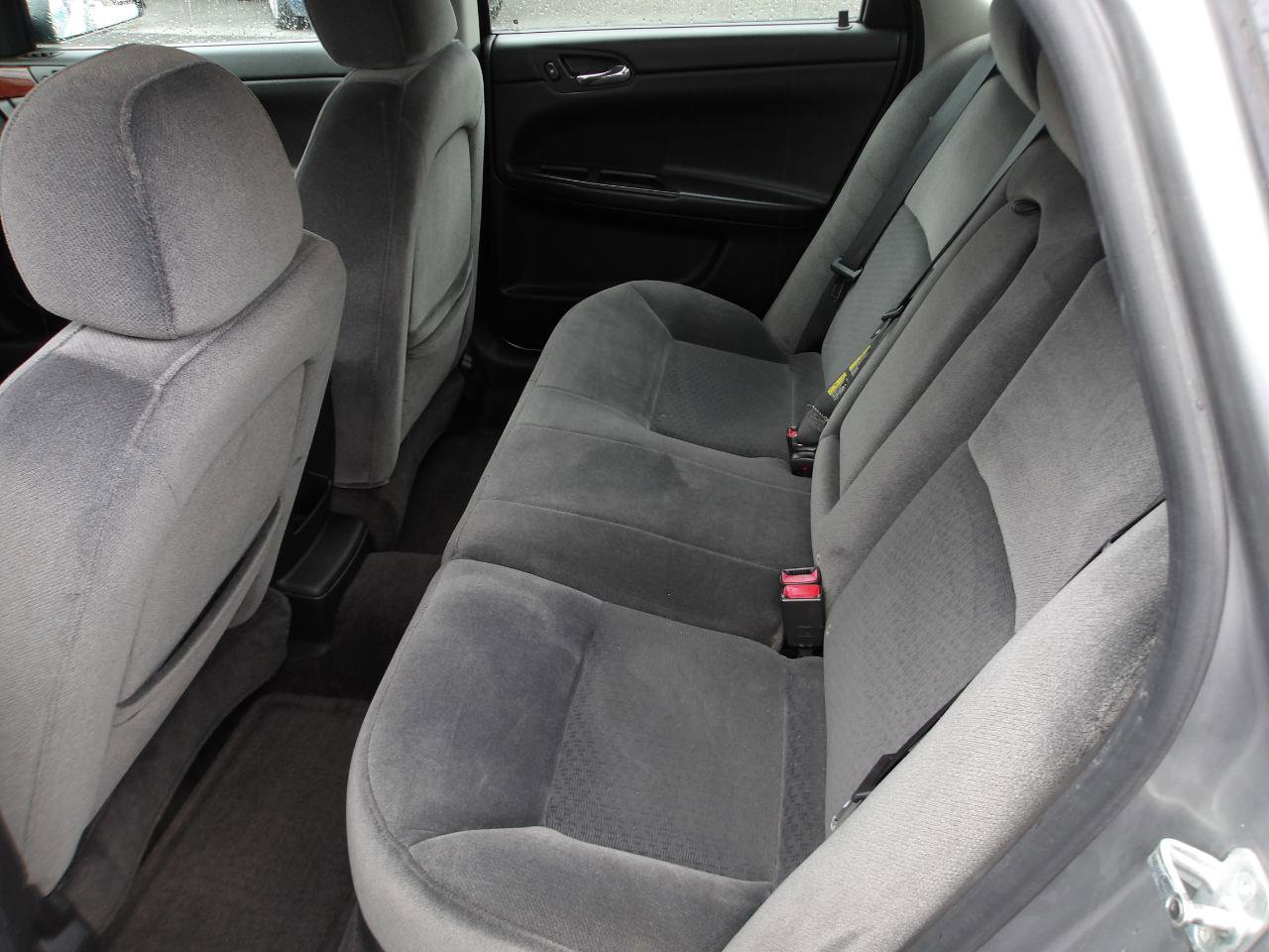 Used 2006 Chevrolet Impala LT image 10