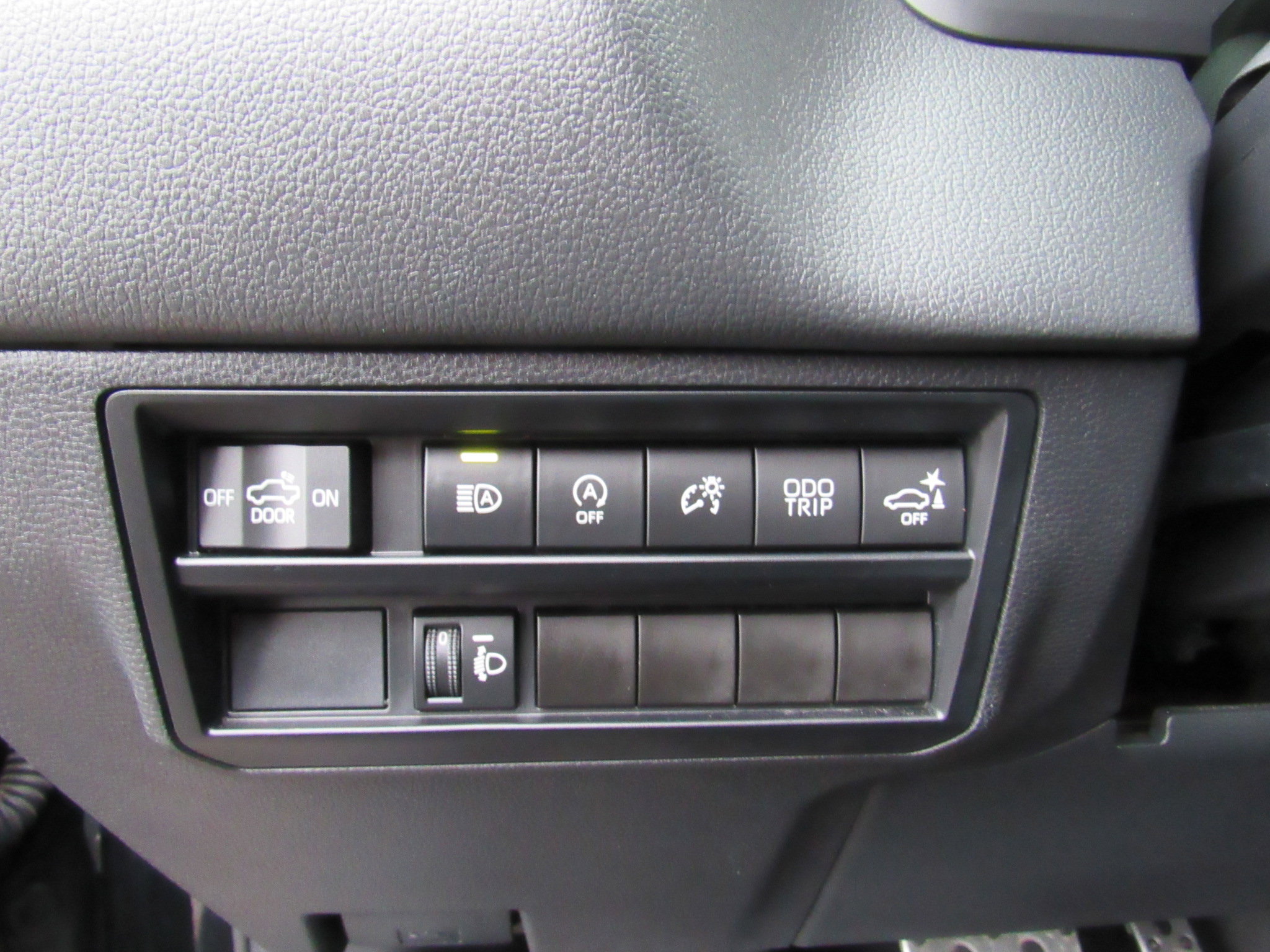 Used 2024 Toyota Tundra Limited image 15