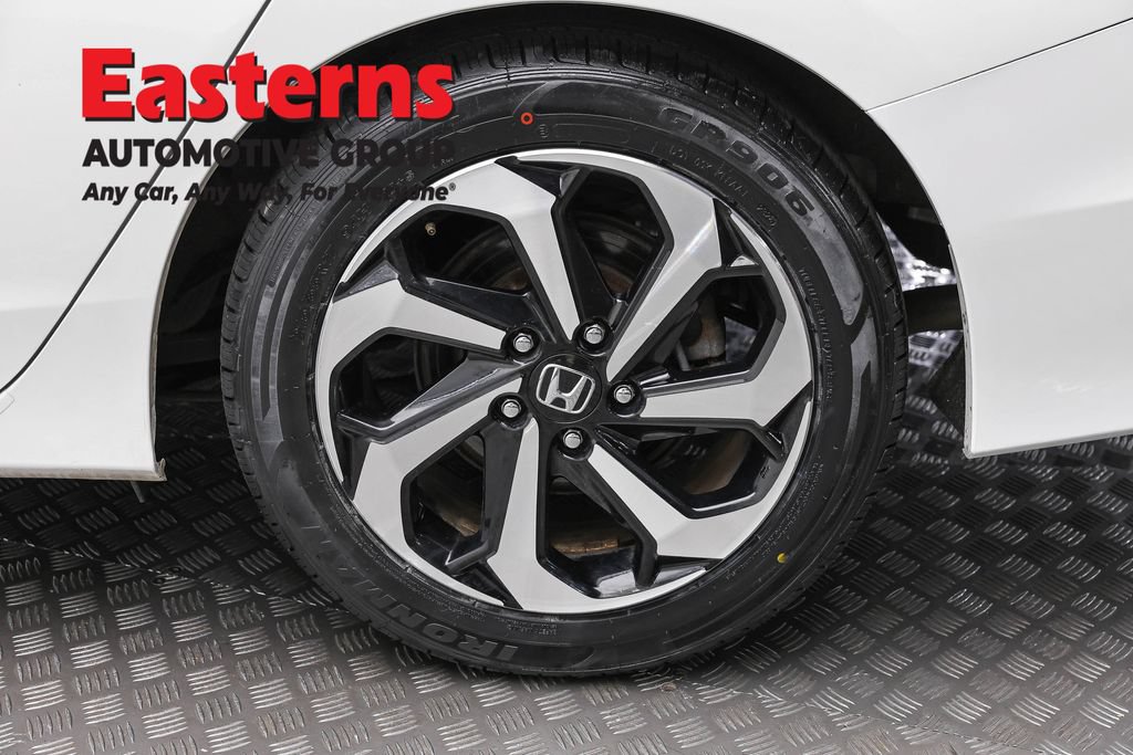 Used 2017 Honda Accord EX-L image 8