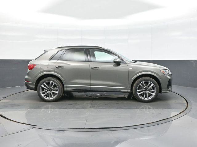 New 2025 Audi Q3 2.0T Premium image 8