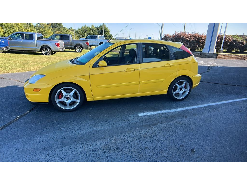 Used 2004 Ford Focus SVT image 4