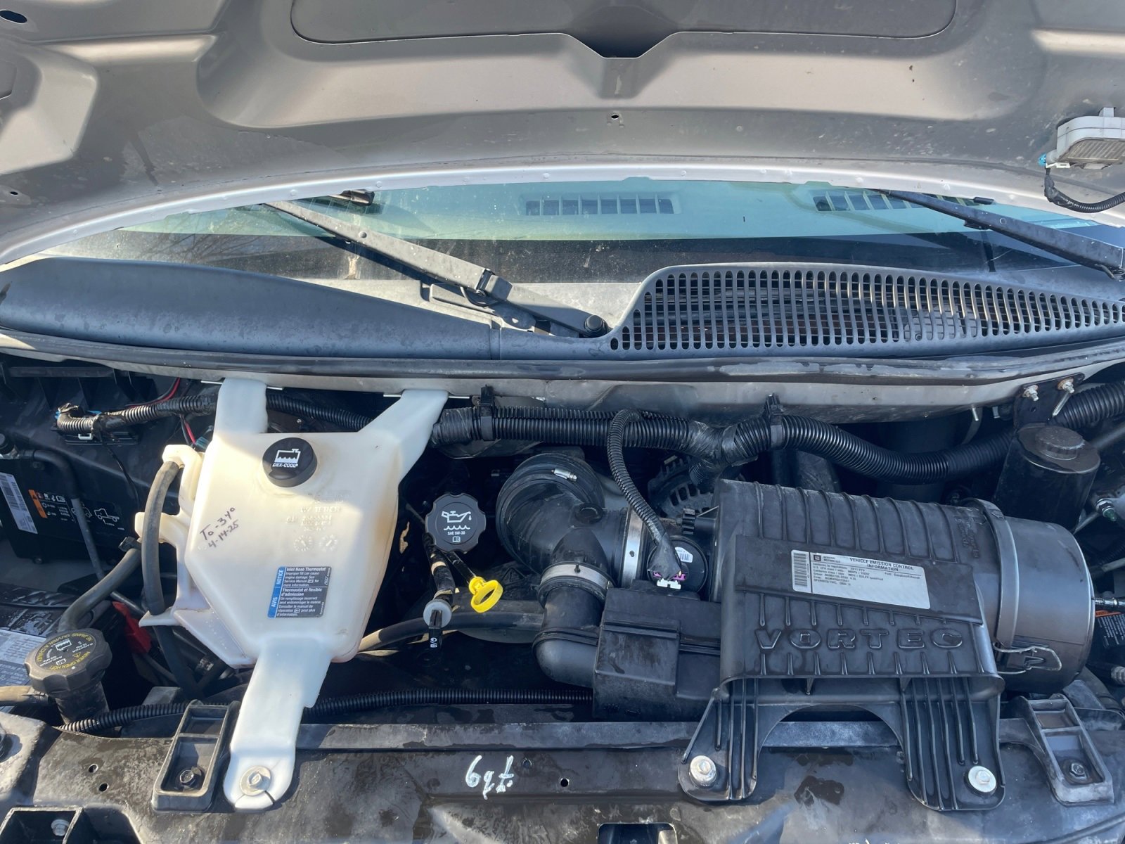 Used 2011 Chevrolet Express 2500 LS image 36