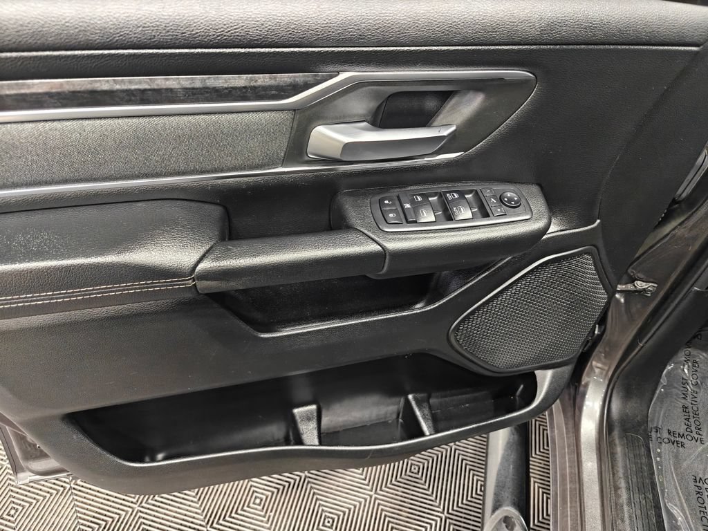 Used 2019 RAM 1500 Big Horn AWD/4WD image 44