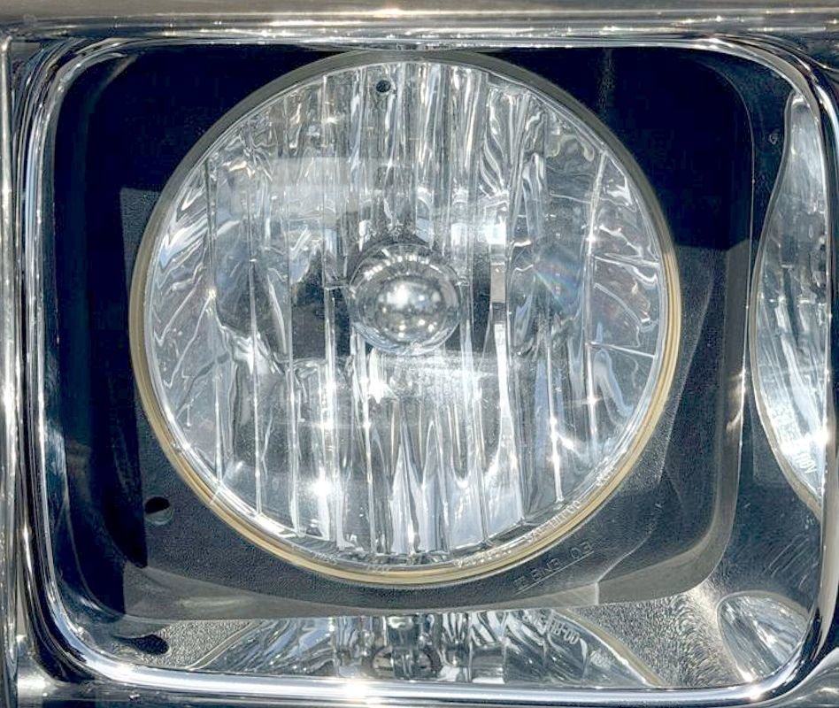 Used 2005 HUMMER H2 w/ Preferred Equipment Group image 9