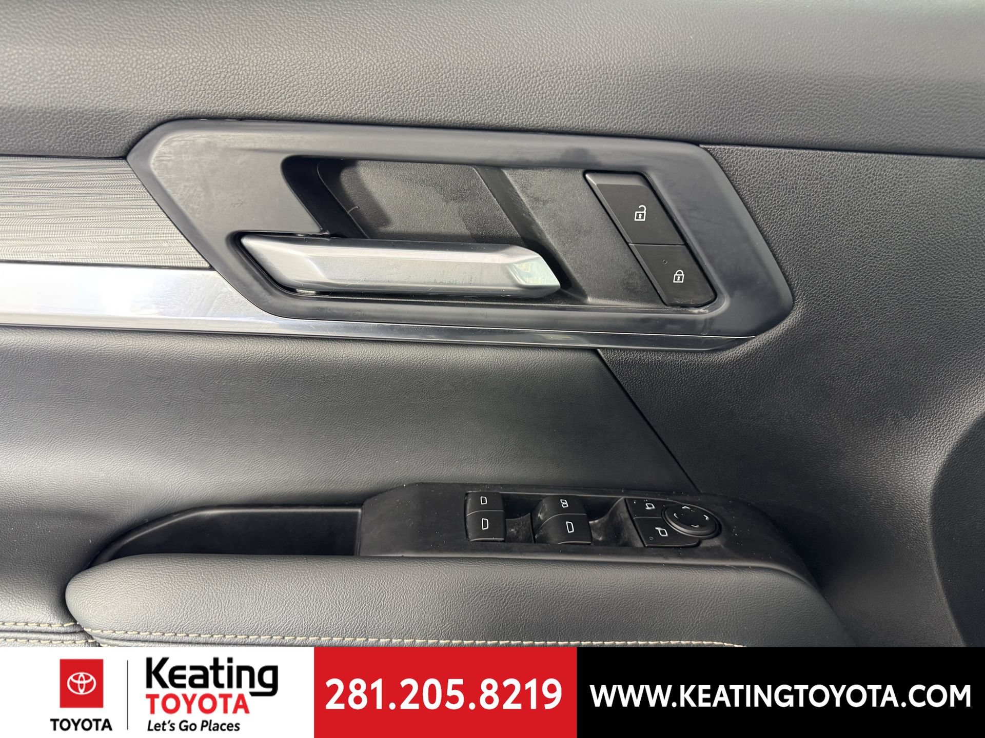 Used 2026 GMC Terrain Elevation AWD/4WD image 12