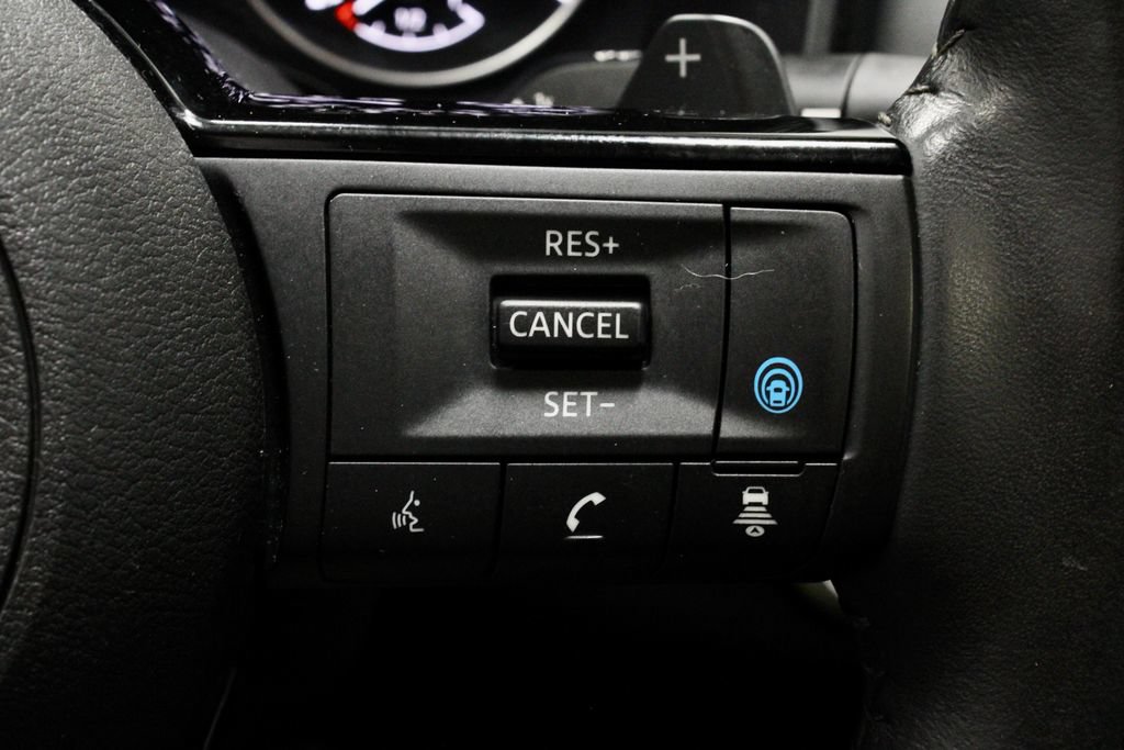 Certified 2023 Nissan Rogue SL AWD/4WD image 29