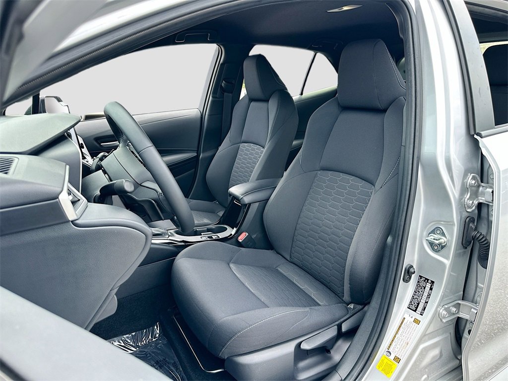 Used 2023 Toyota Corolla SE w/ SE Premium Package image 19