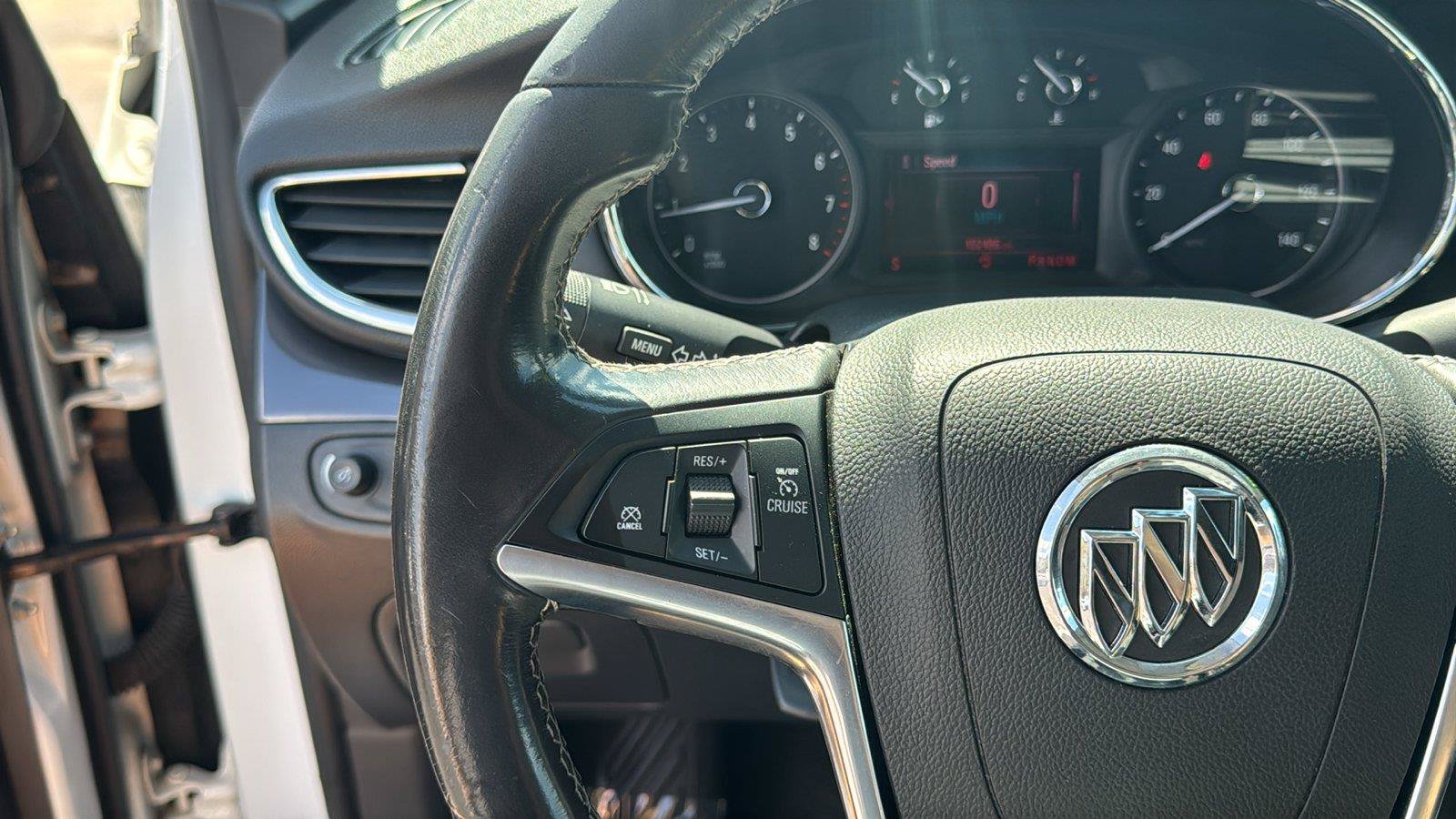 Used 2020 Buick Encore Preferred FWD image 13