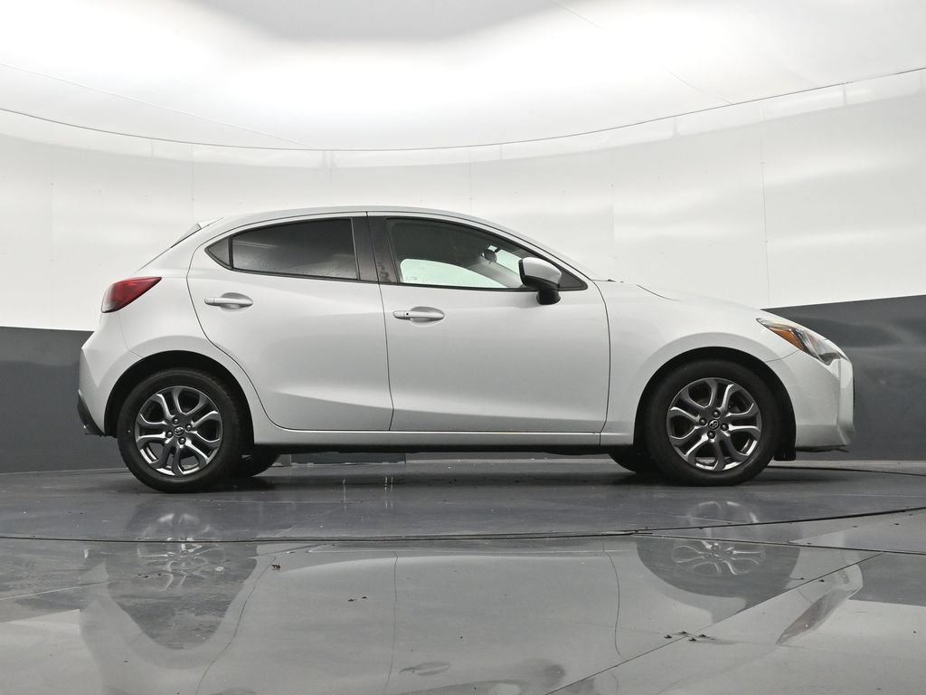 Used 2020 Toyota Yaris LE FWD image 28