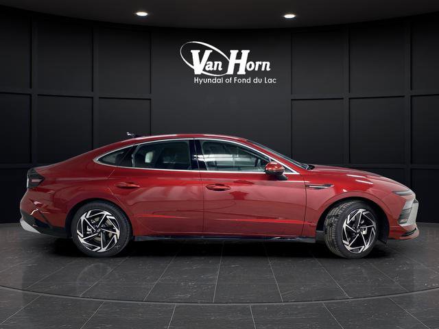 New 2026 Hyundai Sonata SEL image 2