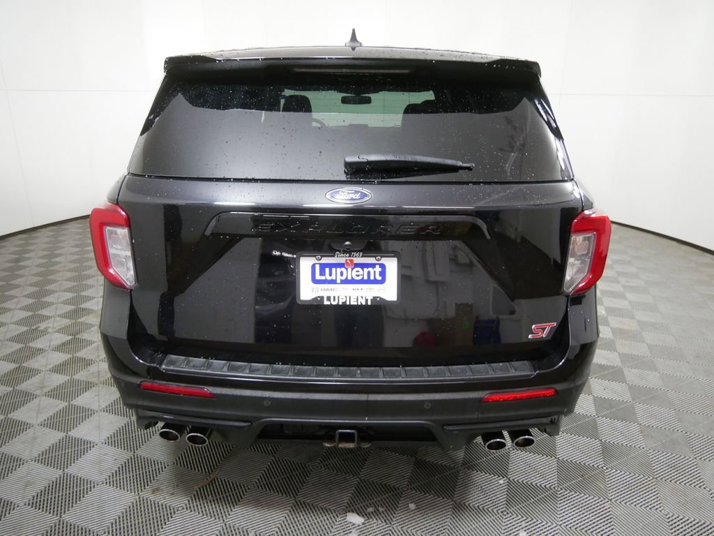 Used 2021 Ford Explorer ST w/ ST Street Pack image 4