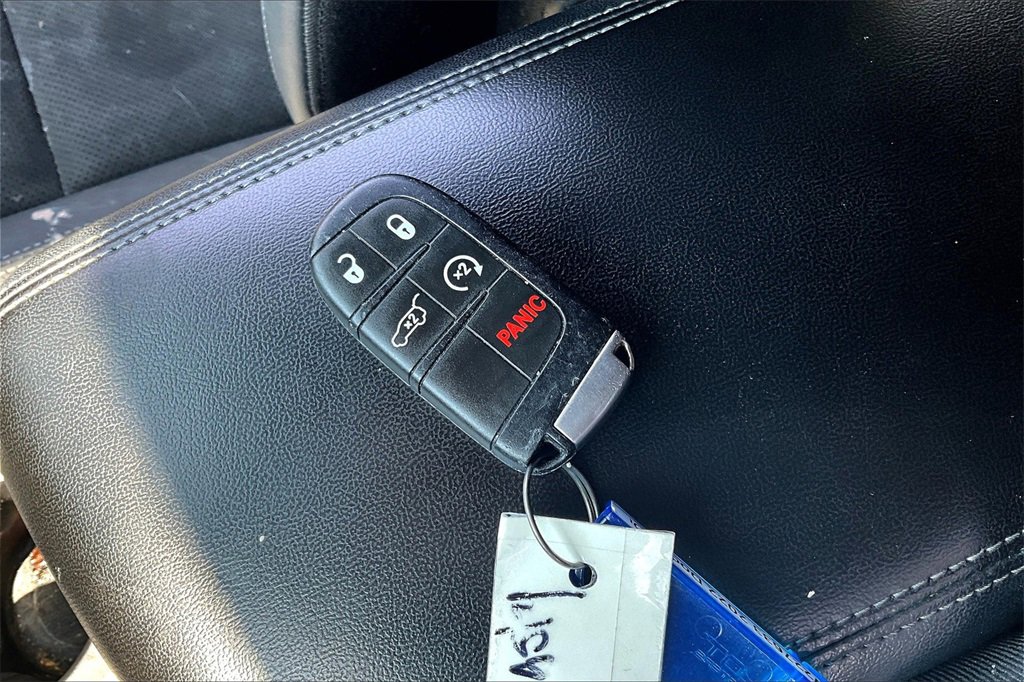 Used 2022 Dodge Durango GT image 29