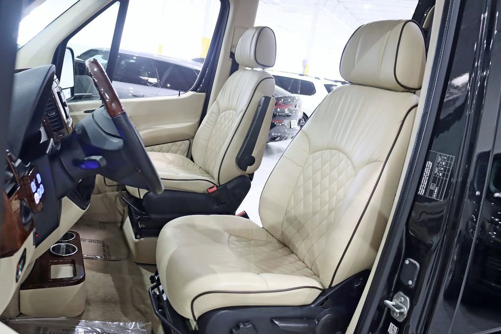 Used 2015 Mercedes-Benz Sprinter 3500 image 18