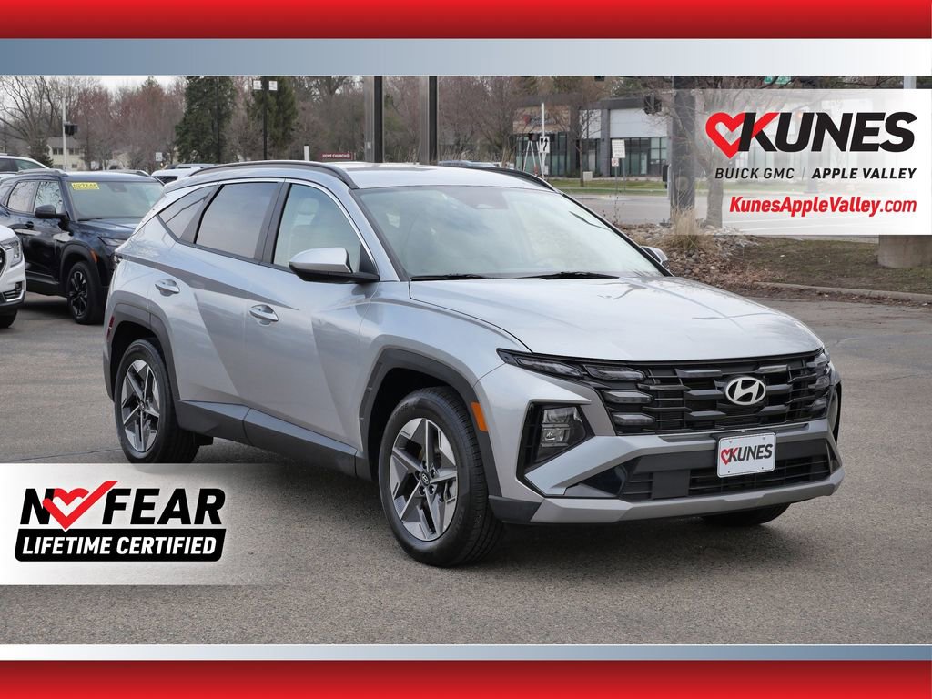 Used 2025 Hyundai Tucson SEL FWD image 1