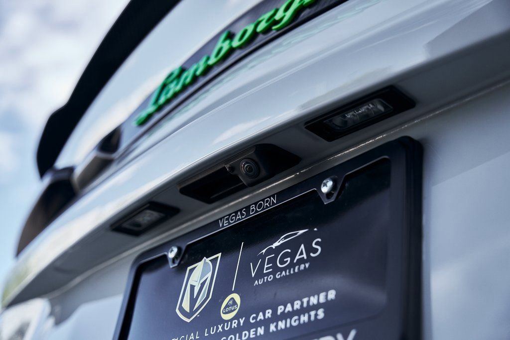 Used 2024 Lamborghini Urus Performante image 23