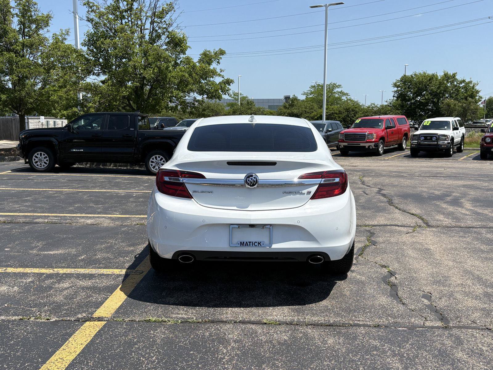 Used 2016 Buick Regal Premium FWD image 7