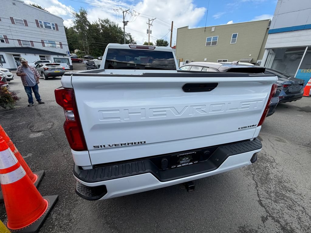 Used 2021 Chevrolet Silverado 1500 Custom AWD/4WD image 4