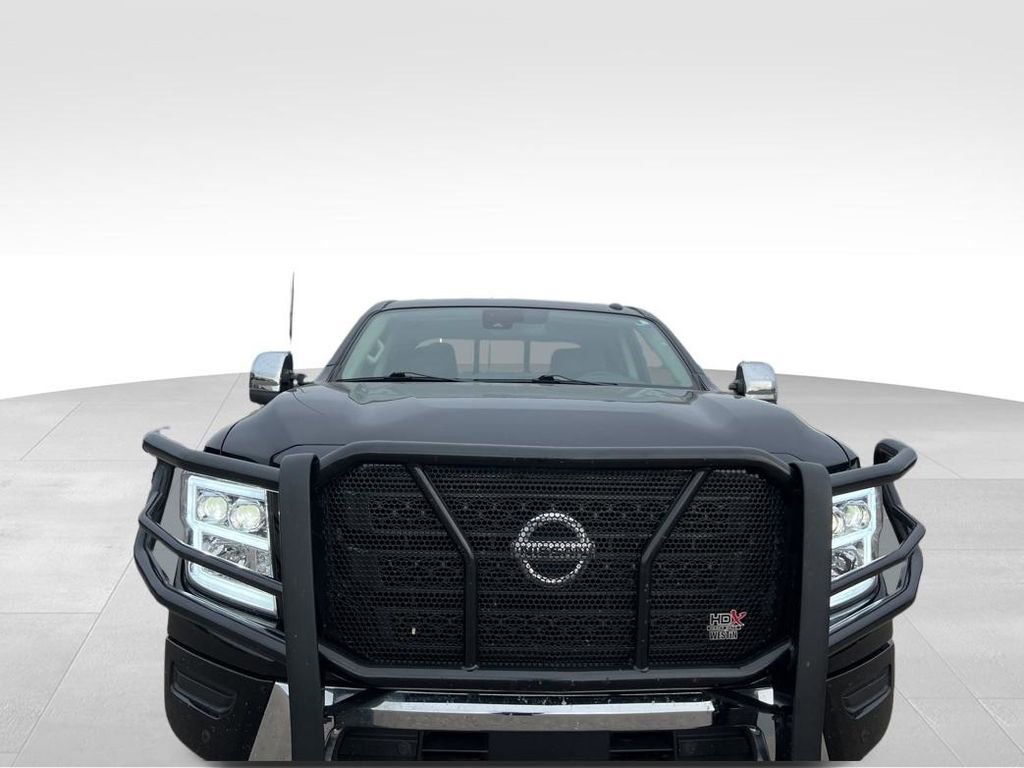 Used 2021 Nissan Titan SV w/ SV Convenience Package AWD/4WD image 14