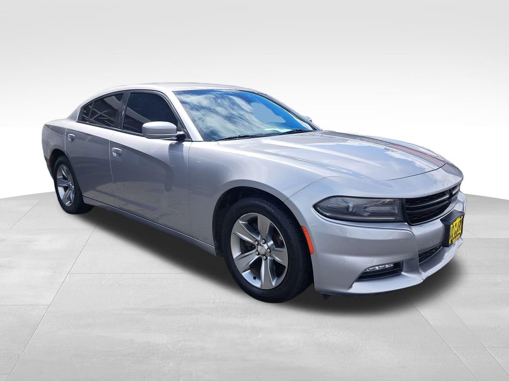 Used 2015 Dodge Charger SXT image 8