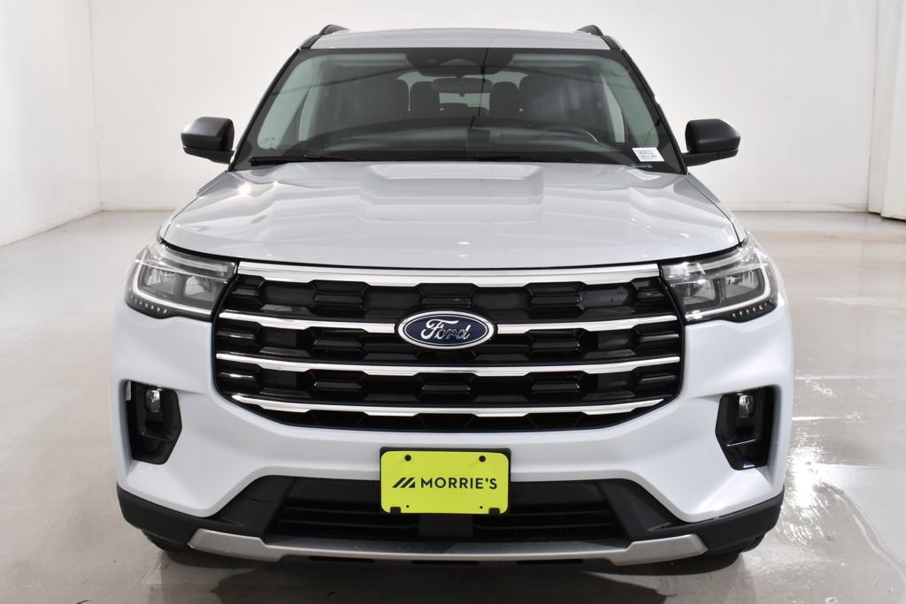 New 2026 Ford Explorer Active w/ Active Comfort Package image 3