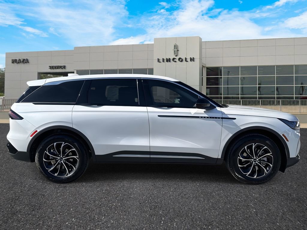 New 2026 Lincoln Nautilus Premier w/ Equipment Group 102A image 2