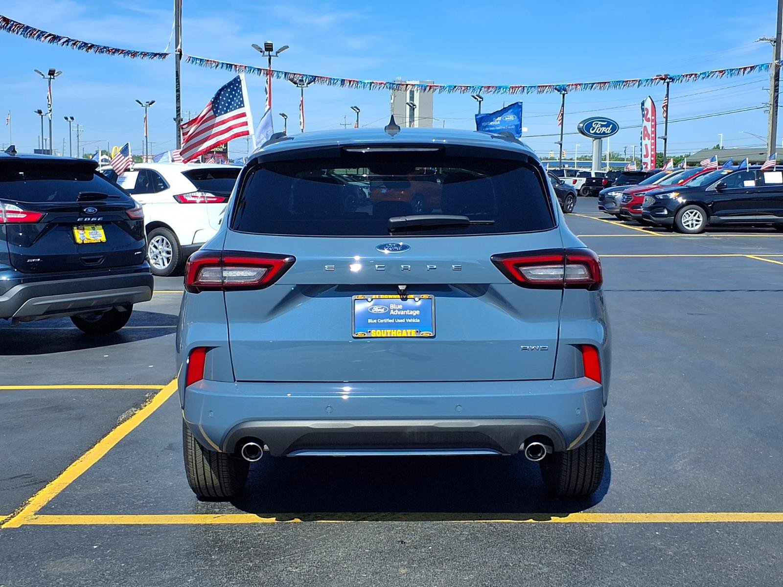 Used 2024 Ford Escape ST-Line w/ Tech Pack #1 AWD/4WD image 23