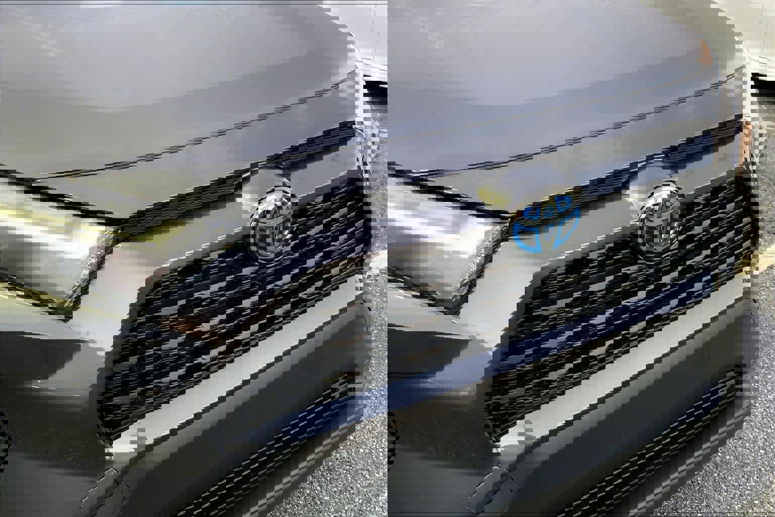 Used 2024 Toyota RAV4 XLE image 29