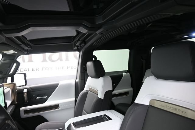 Used 2025 GMC Hummer EV 3X AWD/4WD image 17