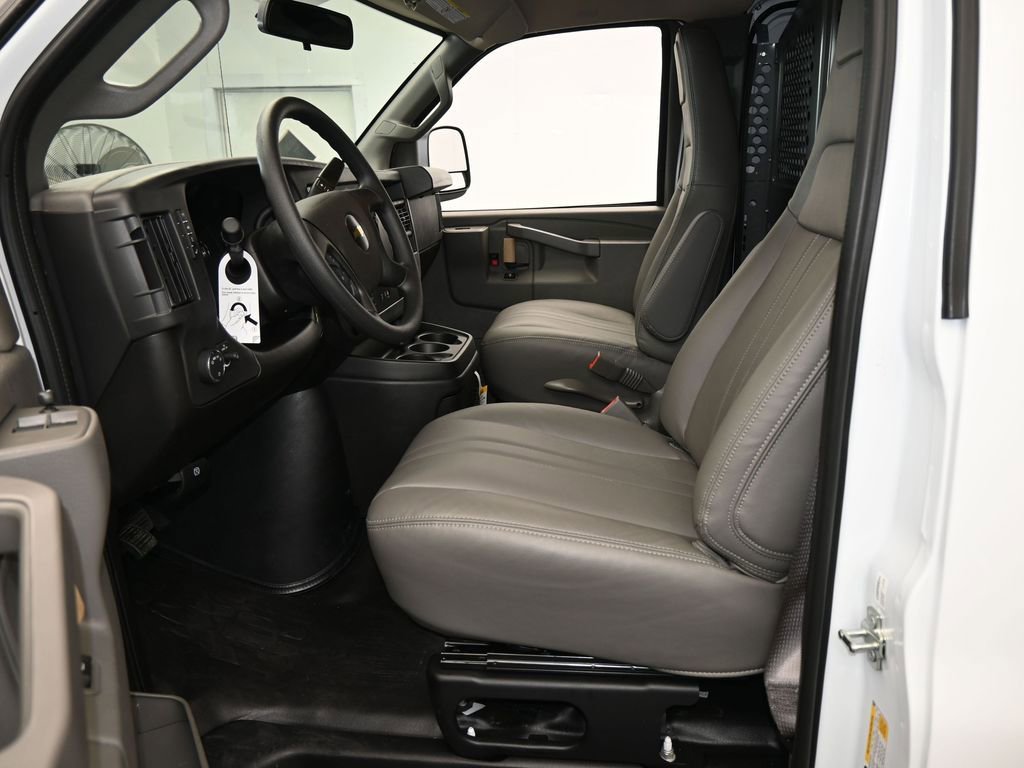 New 2025 Chevrolet Express 2500 w/ Driver Convenience Package image 11
