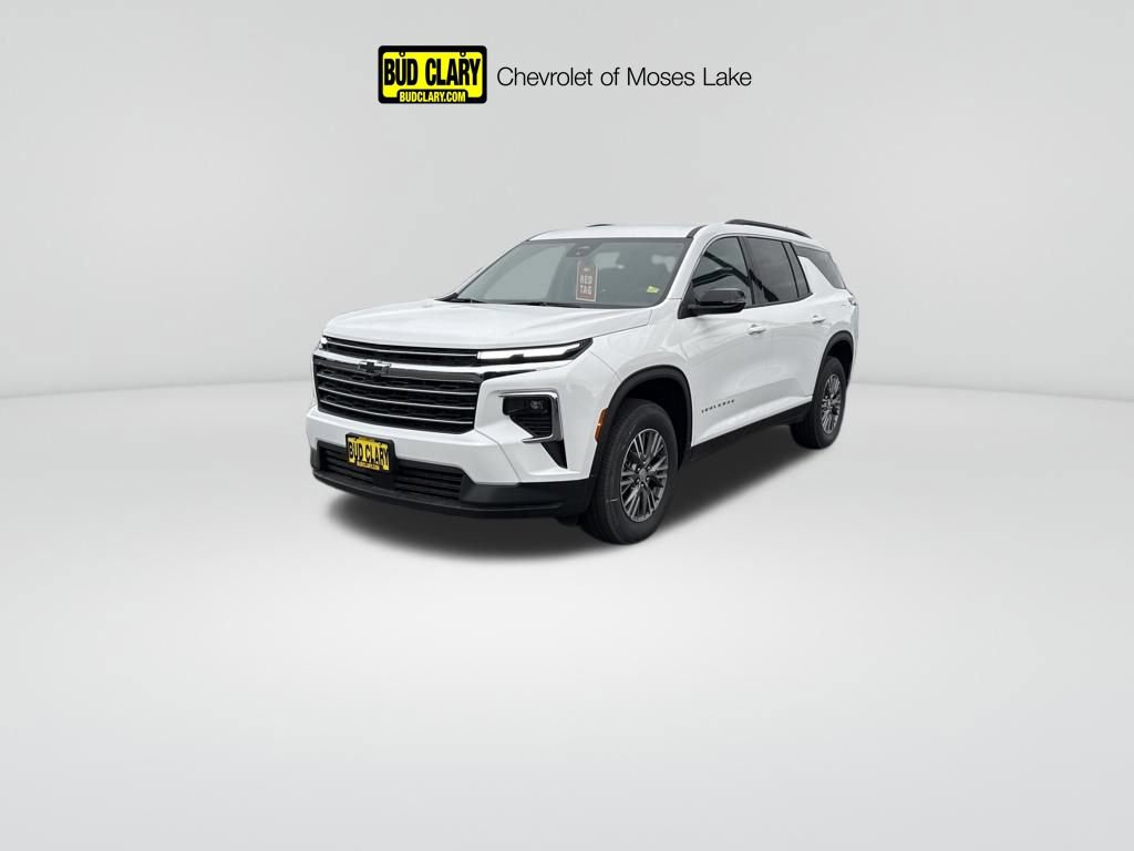 New 2025 Chevrolet Traverse LT w/ LPO, Floor Liner Package image 1