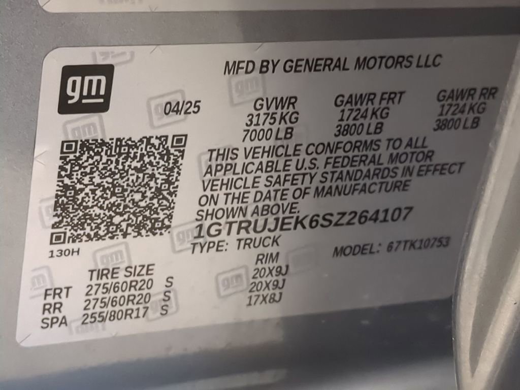 Used 2025 GMC Sierra 1500 Elevation image 42